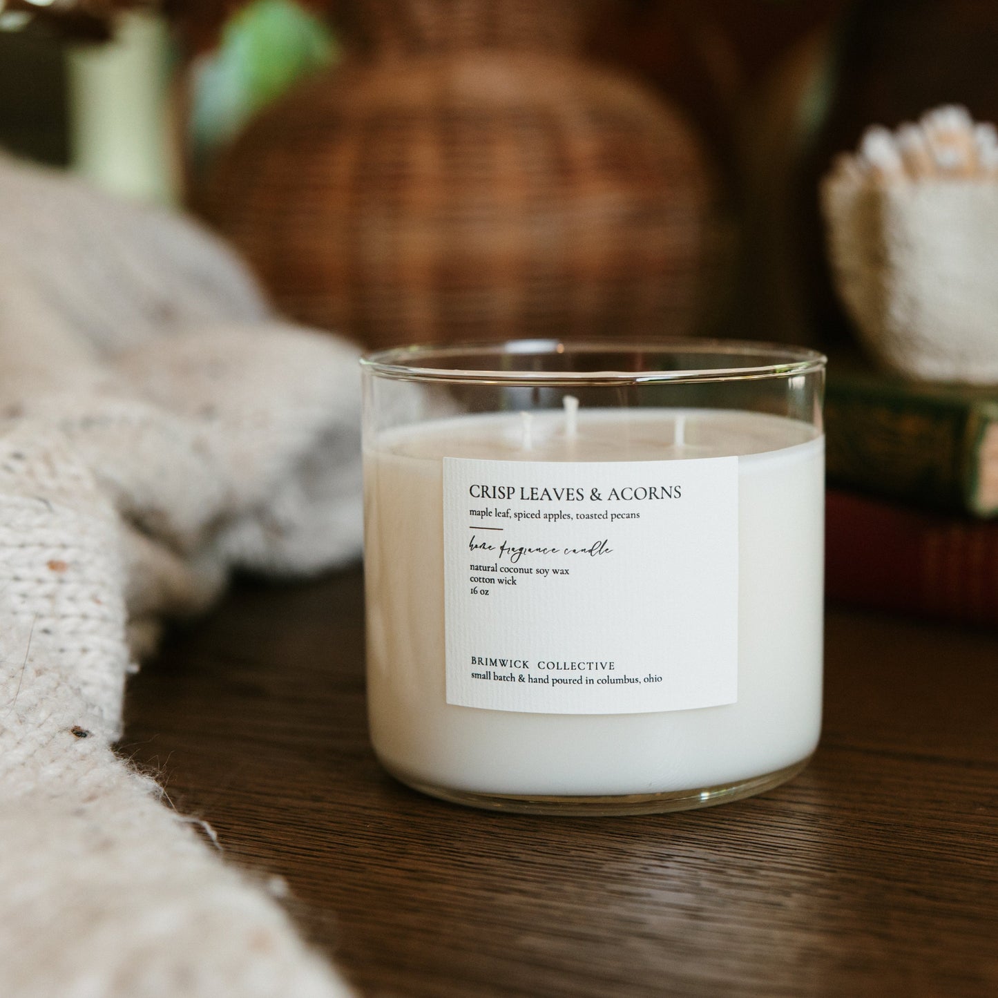 Crisp Leaves & Acorns Candle
